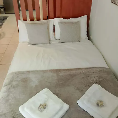 Apartment κνημισ